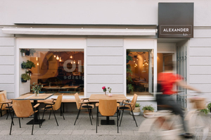 Alexander Bistro