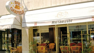Bar Garfield