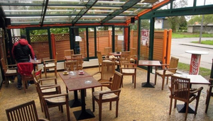 Blef bar 1