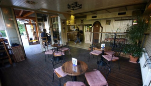 Bolero bar