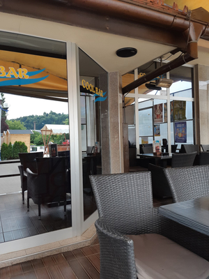 Cool Bar