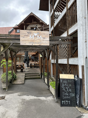 M&M Caffe & Club
