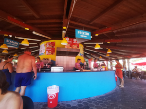 Restavracija Aqualuna