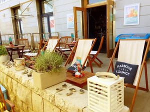 Spužva Beach Bar