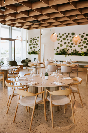 Zefirino Beach Club | Restaurant & Bar