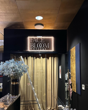 Face Bloom