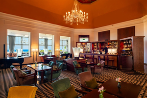 Le Bar