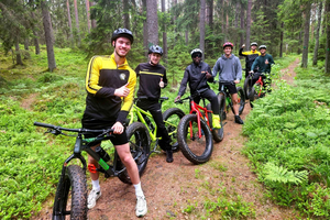 Estocolmo: Aventura en el bosque en Fat Bike con comida y sauna
