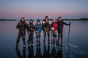 Stockholm: Guided Natural Ice Skating Tour with Lunch & Fika