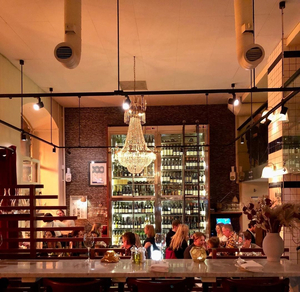 Napolyon Bistro & Bar