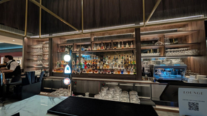 The Lounge Bar & Restaurant
