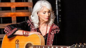  Emmylou Harris, Platinum Tickets