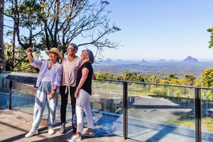 Depuis la Sunshine Coast : excursion dans l'arrière-pays avec déjeuner et transferts