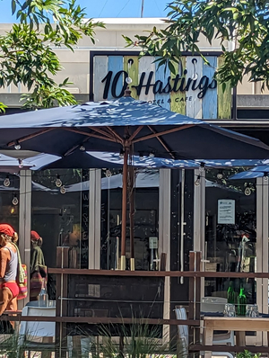10 Hastings Street Cafe