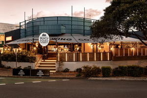 Beach Road By 4 Pines - Noosa