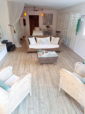 Lakeway Cottage