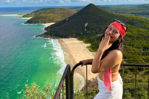 Fra Port Stephens, Anna Bay, sandboarding og fottur