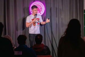 Standup-komedi | Varje månad på Chalky's i Brookvale