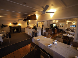 Cottage Point Inn - Restaurant