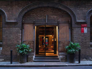 Establishment Hotel