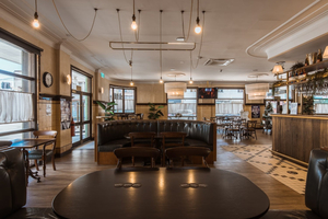 Horse and Jockey Hotel