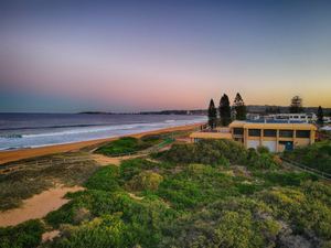 North Narrabeen Surf Life Saving Club Bar