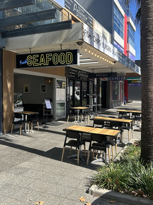 Seafood on Oaks