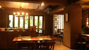 EIEIO Gastropub