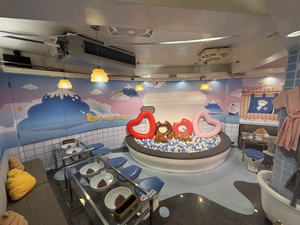 Modern Toilet Theme Restaurant