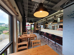 Shipi 23 Snack Bar