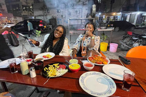 Dar es Salaam: Old Town Walking and Food Tour