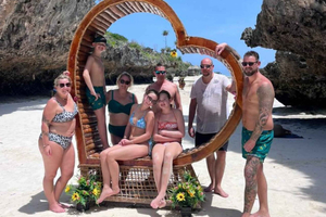 Zanzibar: Kuza Cave, Maalum Cave & Mtende Beach Adventure