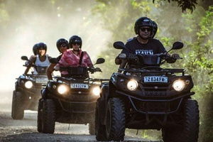 SANSIBAR: Quad-Abenteuer + Abholung und Rücktransport