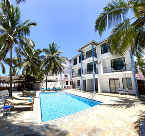 Bianco Azzurro Hotel and Restaurant