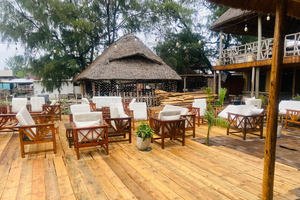 Cocomas Beach Club