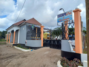 Escape Pub and Lounge