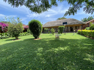 Gorilla African Guest House, ENTEBBE