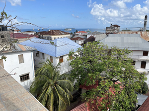 Horizon Palace Hotel