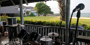 Karambezi Cafe