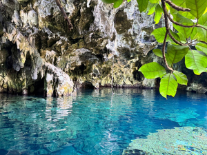 Maalum Cave