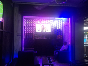 Makavu Pub