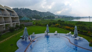 Ryans Bay Hotel
