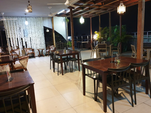 Terrace Lounge