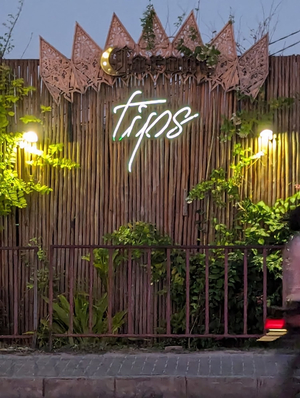 Tips Lounge Coco Beach