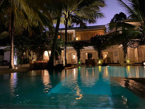 Uzuri Villa - Boutique Hotel