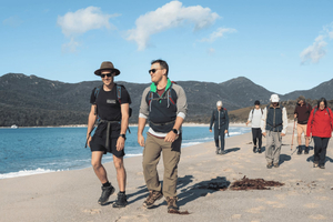 Freycinet: 5,5 timers guidet gåtur i lille gruppe + bådoplevelse