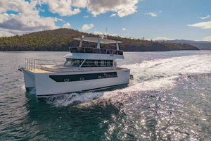 Hobart: crociera di pesca di 3 ore in yacht con attrezzatura ed esche