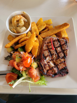 Beachfront Bistro
