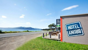Hotel Bruny Bistro