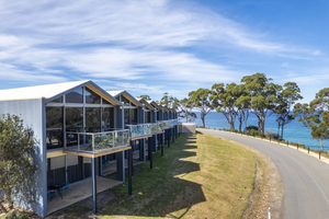 Lufra Beachside Hotel